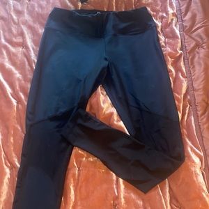 Fabletics black leggings size medium